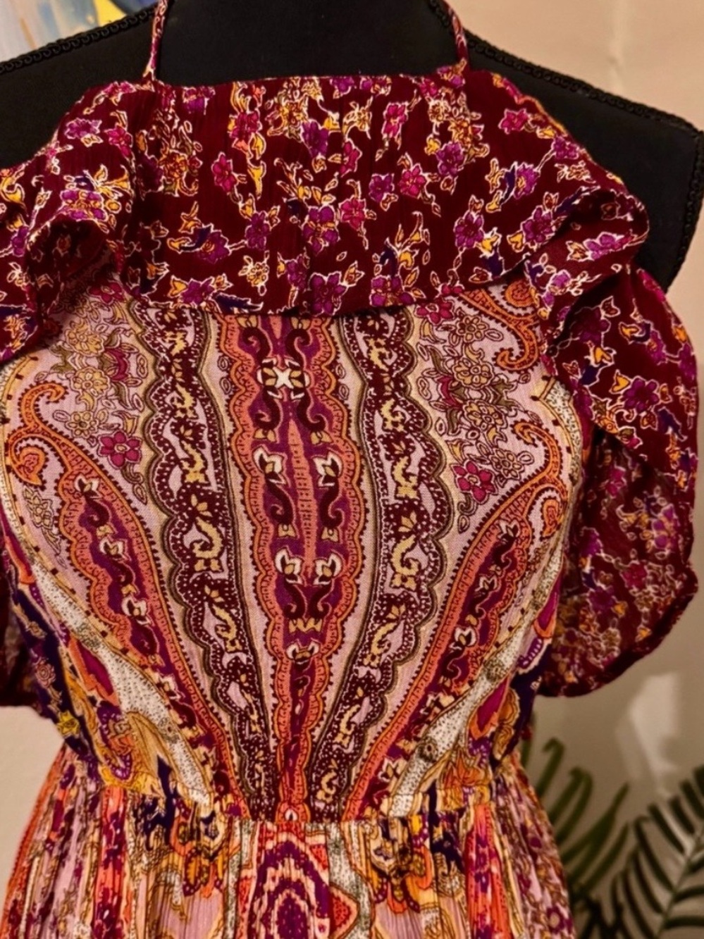 Miami Paisley Halter Maxi Dress Boho Resort Vacation Medium - Picture 3 of 6